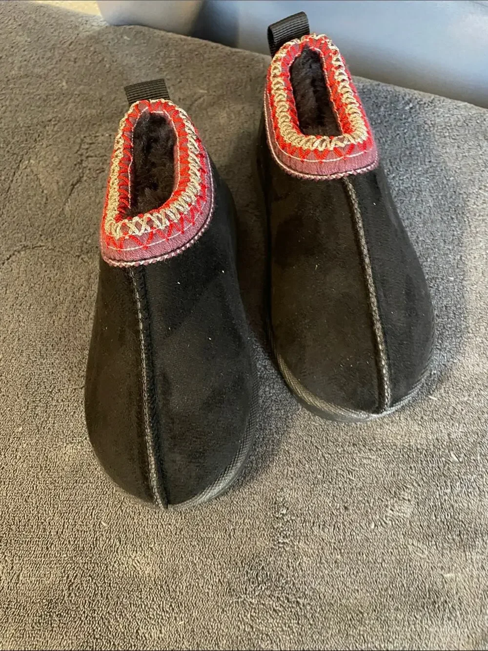 Kids Black Cozy Slip-On Boots with Red TrimSize 9 (Toddler) NWOT